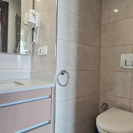 Basaksehir 3 Istanbul Eskiömerler
